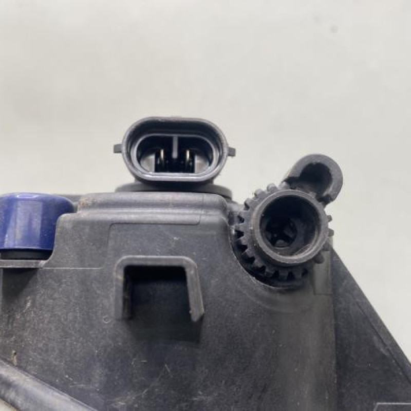 Anti brouillard gauche (feux) RENAULT CLIO 3 Photo n°4