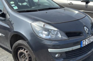 Anti brouillard gauche (feux) RENAULT CLIO 3