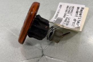 Repetiteur clignotant avant droit  (Feux) RENAULT TWINGO 1
