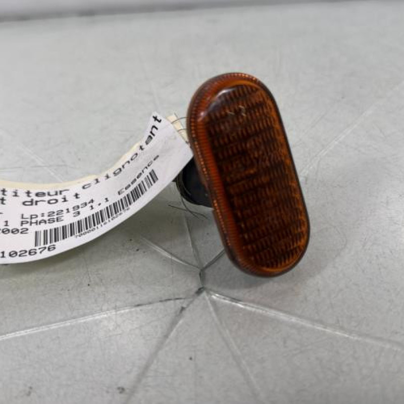 Repetiteur clignotant avant droit  (Feux) RENAULT TWINGO 1 Photo n°3