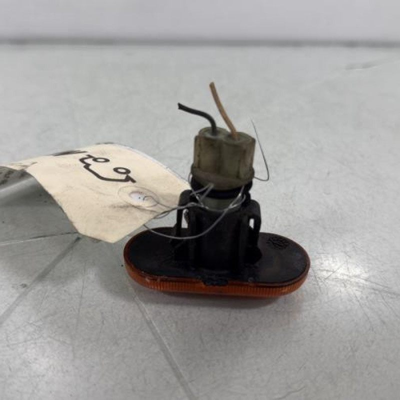 Repetiteur clignotant avant droit  (Feux) RENAULT TWINGO 1 Photo n°4