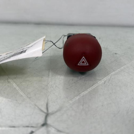 Bouton de warning RENAULT TWINGO 1 Photo n°1