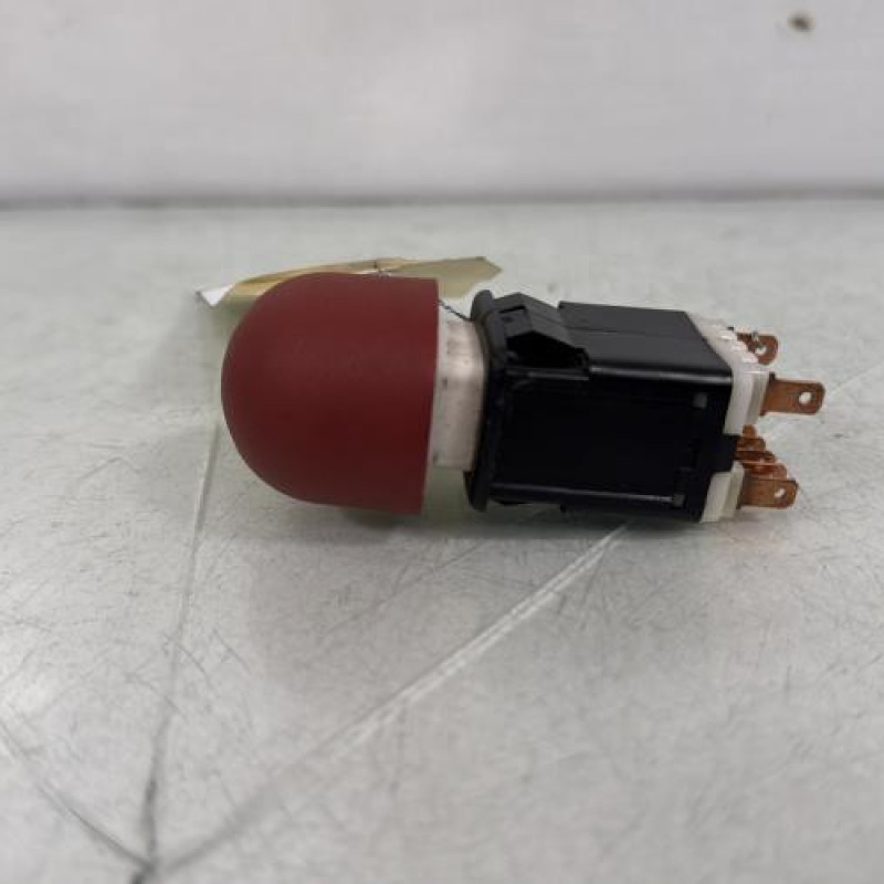 Bouton de warning RENAULT TWINGO 1 Photo n°2