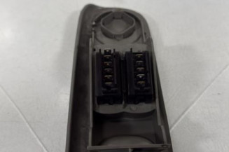 Interrupteur de leve vitre avant gauche RENAULT TWINGO 1