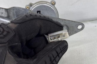 Moteur essuie glace arriere RENAULT TWINGO 1