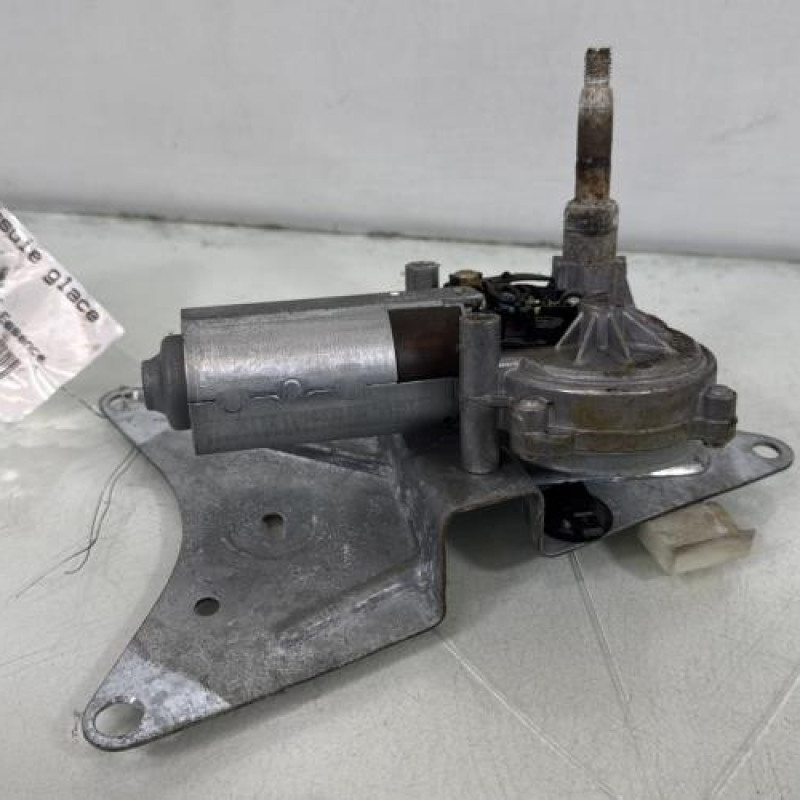 Moteur essuie glace arriere RENAULT TWINGO 1 Photo n°4