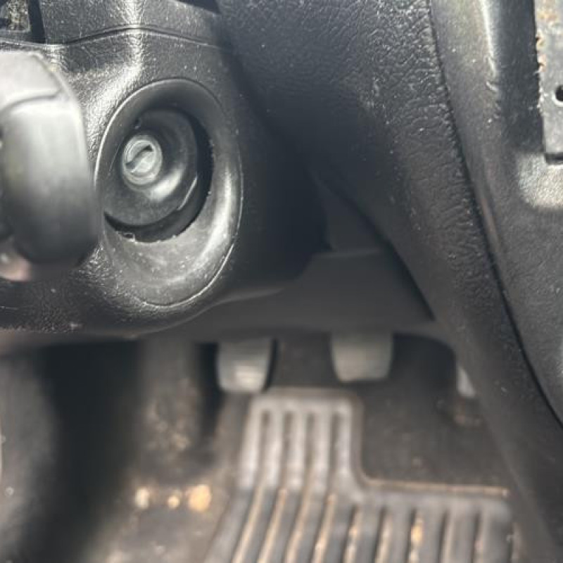 Serrure avant gauche PEUGEOT 206 Photo n°20