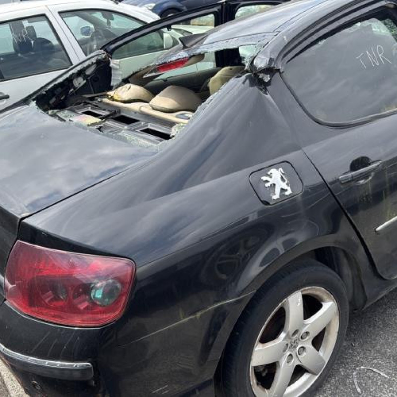 Bouton de coffre PEUGEOT 407 Photo n°7