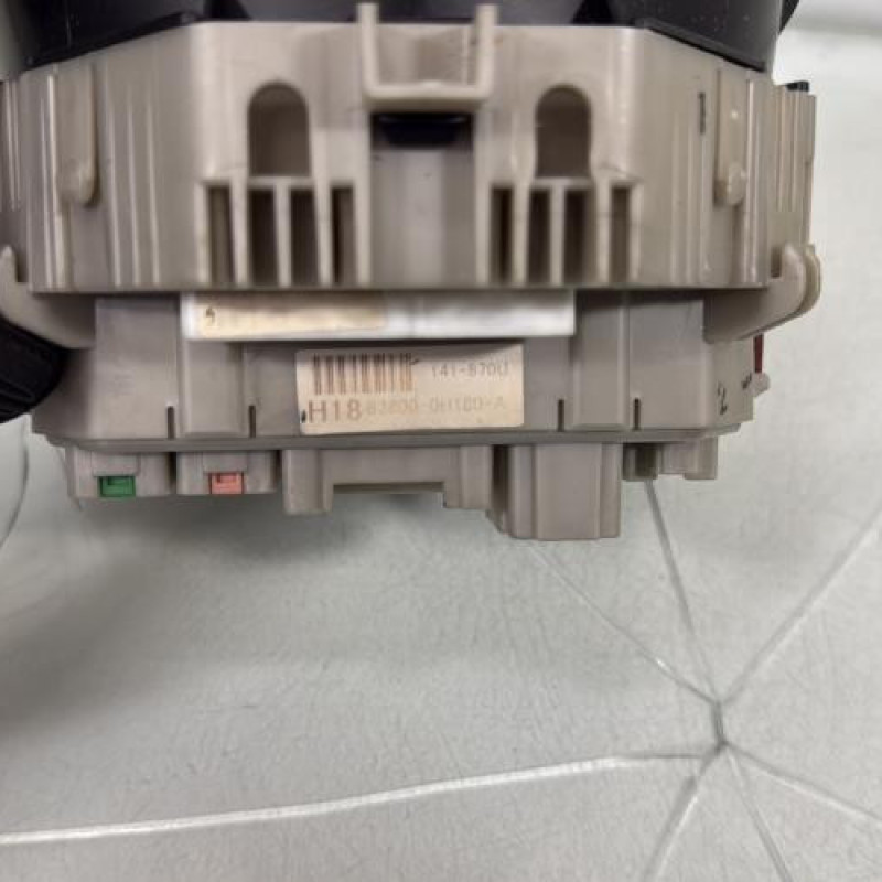 Compteur PEUGEOT 107 Photo n°5