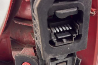 Feu arriere principal gauche (feux) RENAULT CLIO 2