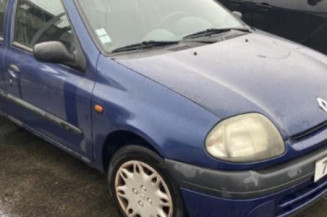 Feu arriere principal gauche (feux) RENAULT CLIO 2