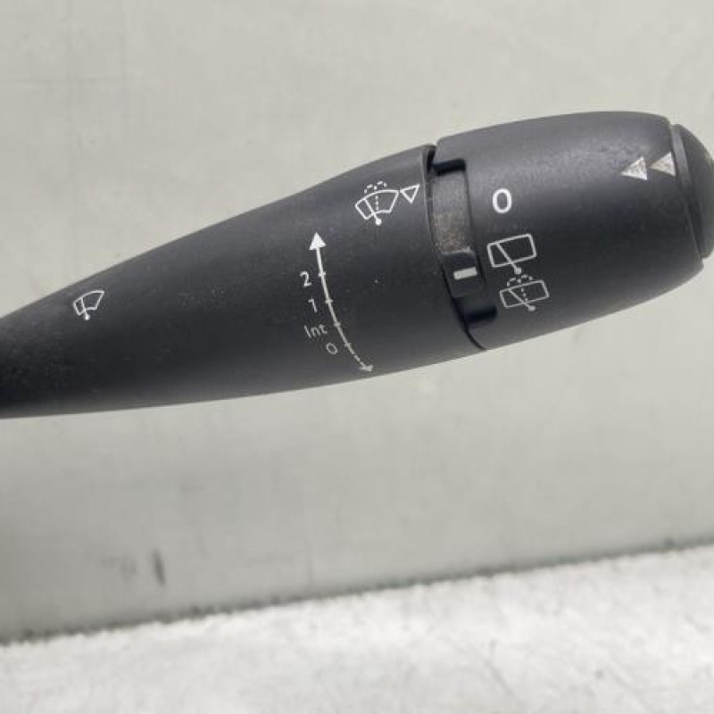 Com (Bloc Contacteur Tournant+Commodo Essuie Glace+Commodo Phare) CITROEN C3 2 Photo n°2