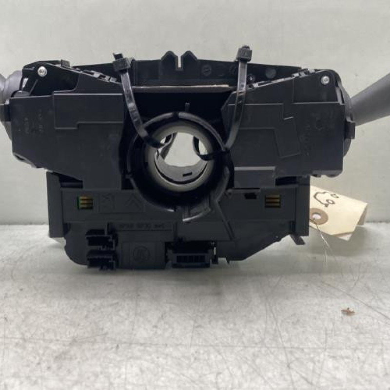 Com (Bloc Contacteur Tournant+Commodo Essuie Glace+Commodo Phare) CITROEN C3 2 Photo n°6