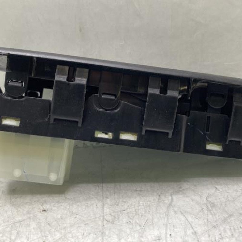 Interrupteur de leve vitre avant gauche CITROEN C3 2 Photo n°2