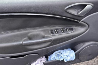 Fermeture de capot CITROEN C5 1