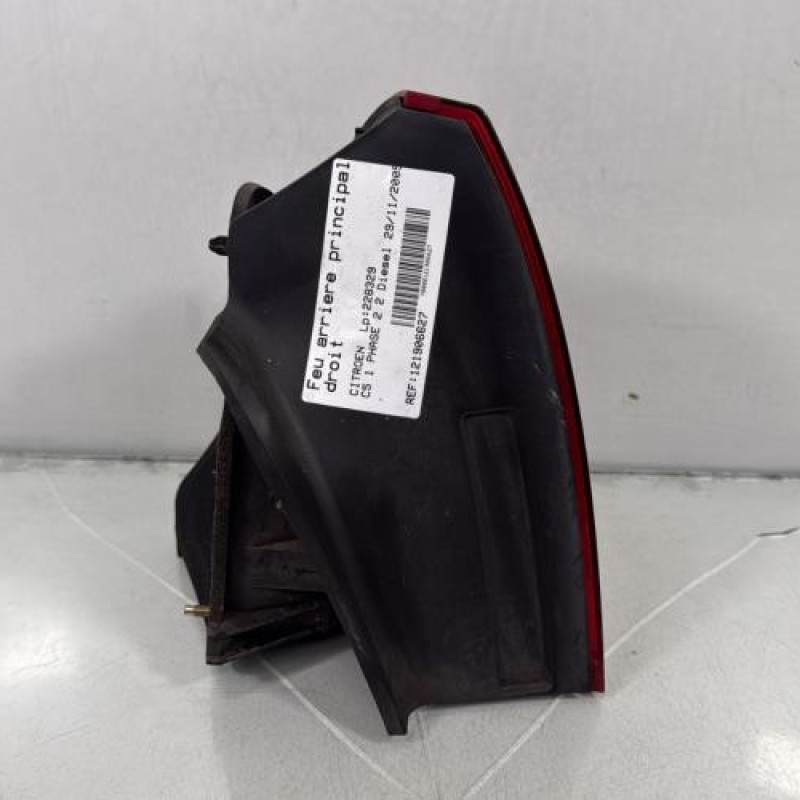 Feu arriere principal droit (feux) CITROEN C5 1 Photo n°4