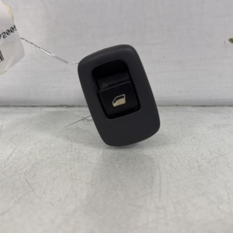 Interrupteur de leve vitre arriere gauche CITROEN C5 1 Photo n°1