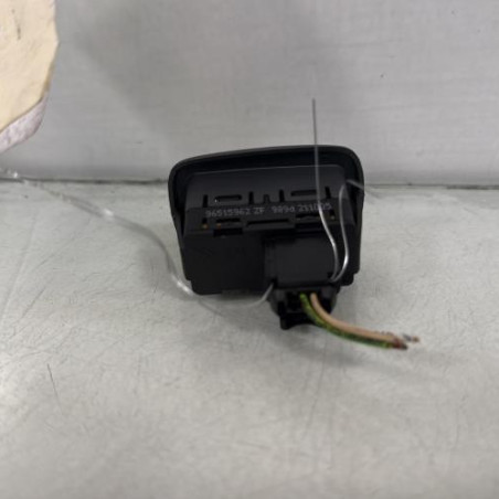 Interrupteur de leve vitre arriere gauche CITROEN C5 1