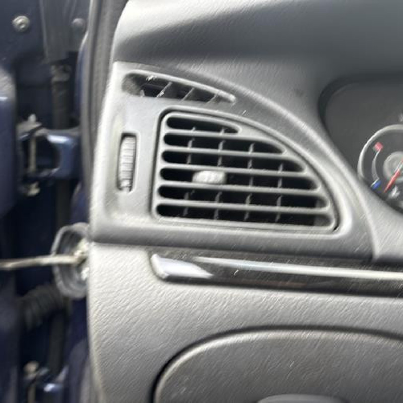 Interrupteur de leve vitre arriere gauche CITROEN C5 1 Photo n°19