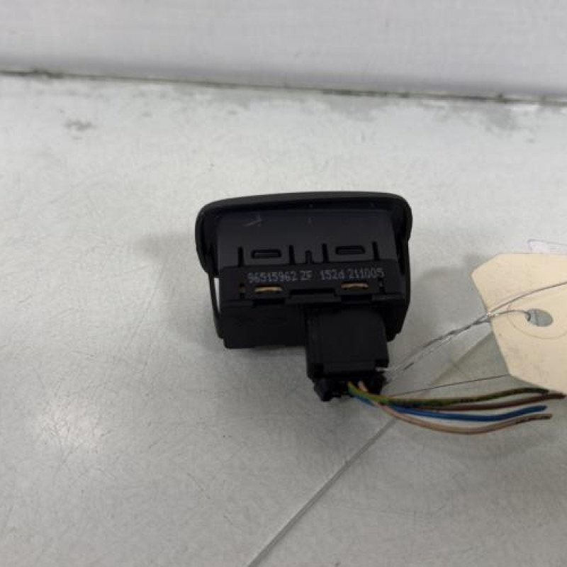 Interrupteur de leve vitre avant droit CITROEN C5 1 Photo n°3