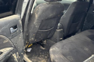 Feu arriere principal droit (feux) FORD MONDEO 2