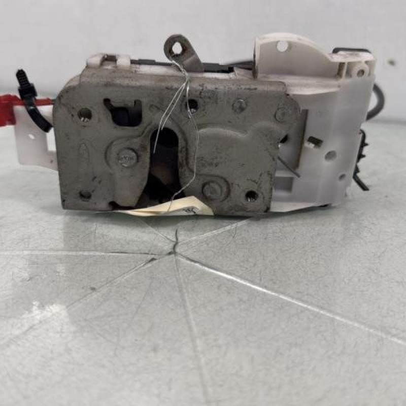 Serrure avant droit FORD MONDEO 2 Photo n°4