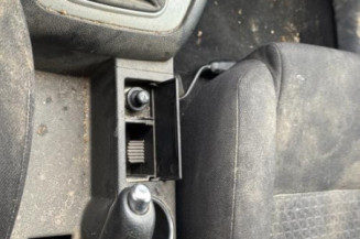 Serrure avant droit FORD MONDEO 2