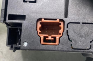 Com (Bloc Contacteur Tournant+Commodo Essuie Glace+Commodo Phare) CITROEN C3 1