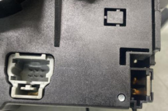 Com (Bloc Contacteur Tournant+Commodo Essuie Glace+Commodo Phare) CITROEN C3 1