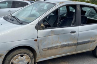 Alternateur RENAULT SCENIC 1