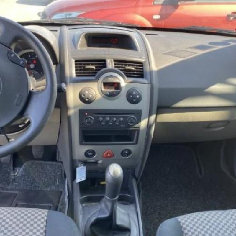 Alternateur RENAULT MEGANE 2 Photo n°7