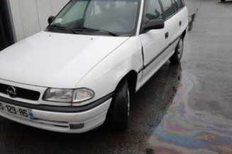 Aile avant droit OPEL ASTRA F
