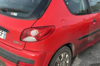 Pretensionneur de ceinture avant droit PEUGEOT 206+