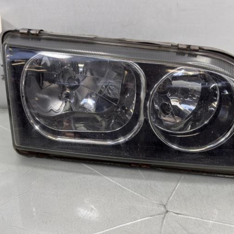 Optique avant principal droit (feux)(phare) VOLVO V 40 1 Photo n°1