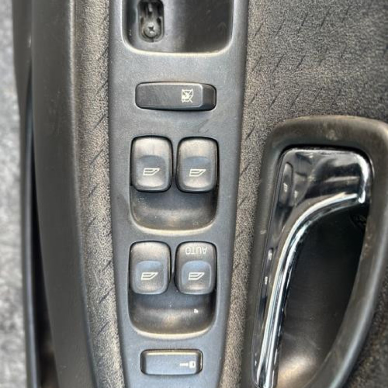 Optique avant principal droit (feux)(phare) VOLVO V 40 1 Photo n°14