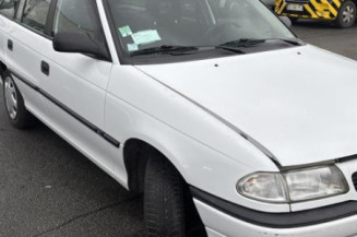 Feu arriere principal gauche (feux) OPEL ASTRA F