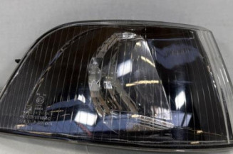 Optique avant secondaire droit (feux)(clignotant) VOLVO V 40 1 Photo n°1