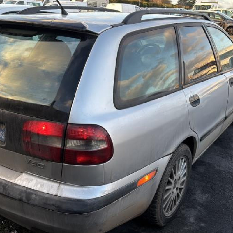 Retroviseur gauche VOLVO V 40 1 Photo n°8