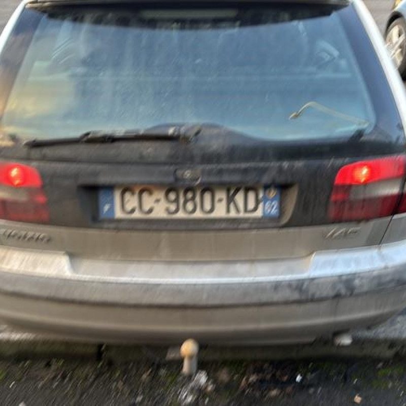 Retroviseur gauche VOLVO V 40 1 Photo n°9