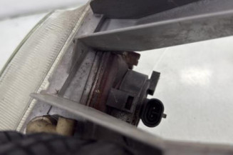 Anti brouillard gauche (feux) OPEL ASTRA F