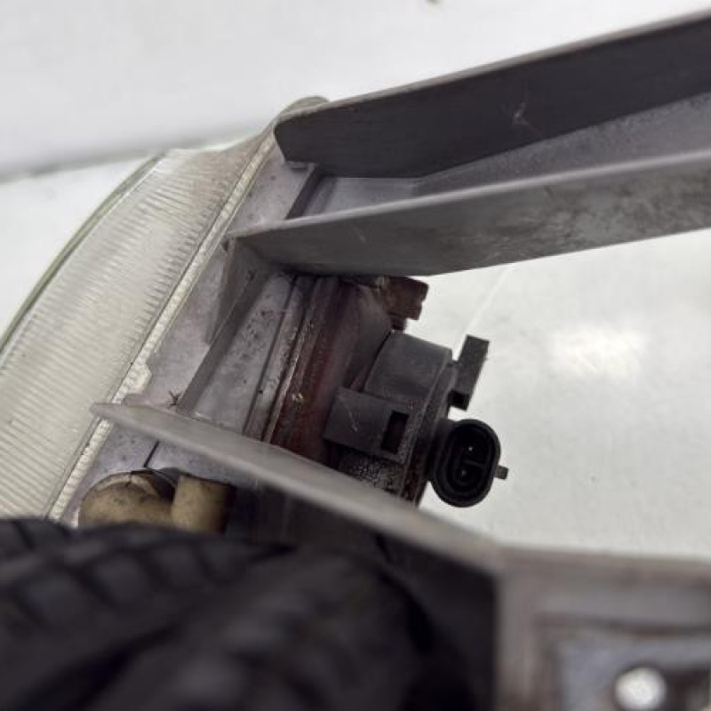 Anti brouillard gauche (feux) OPEL ASTRA F Photo n°3