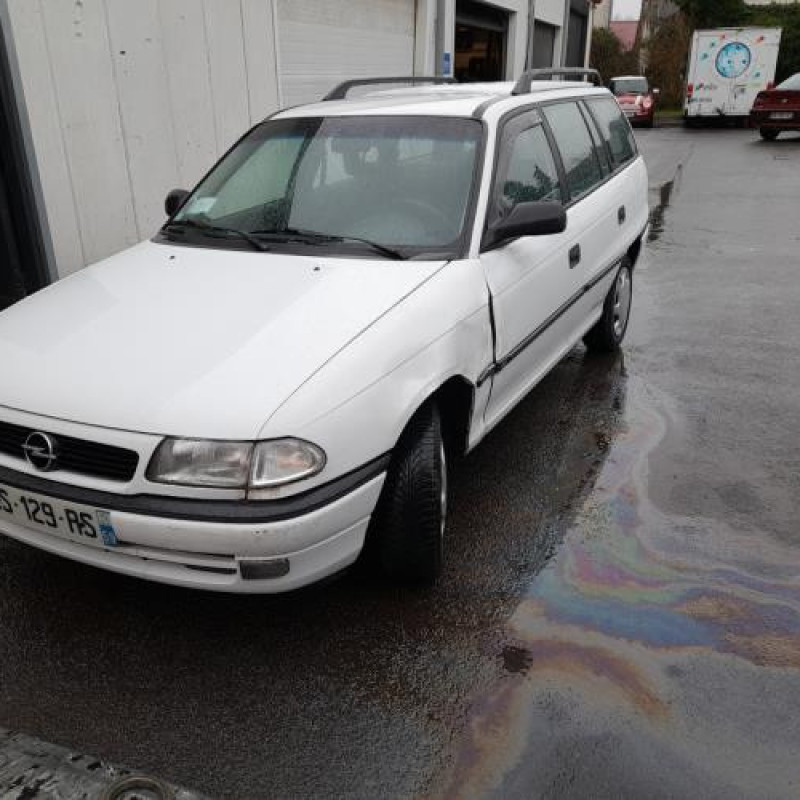 Anti brouillard gauche (feux) OPEL ASTRA F Photo n°5