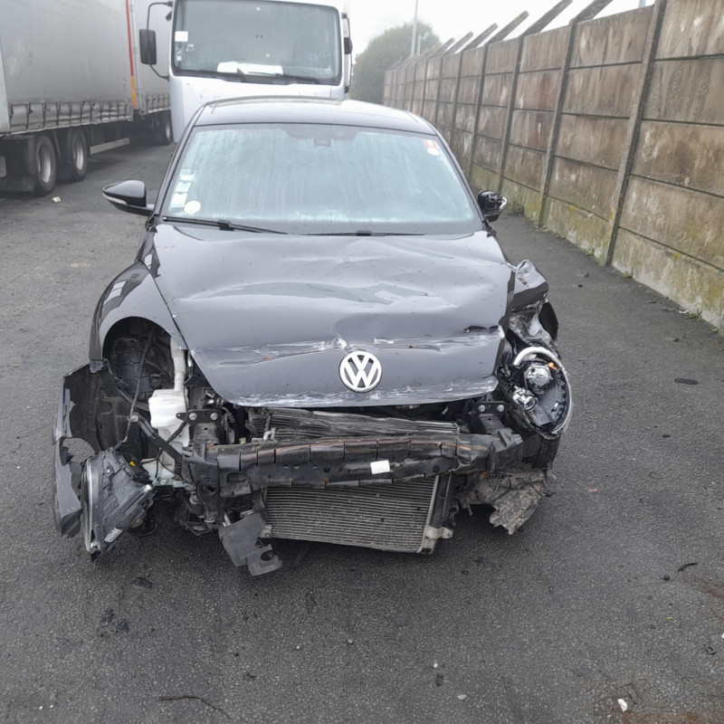 VOLKSWAGEN BEETLE 2 PHASE 2 2.0 TDI - 16V TURBO Photo n°5