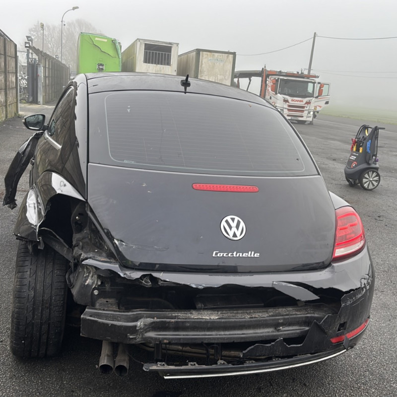 VOLKSWAGEN BEETLE 2 PHASE 2 2.0 TDI - 16V TURBO Photo n°13