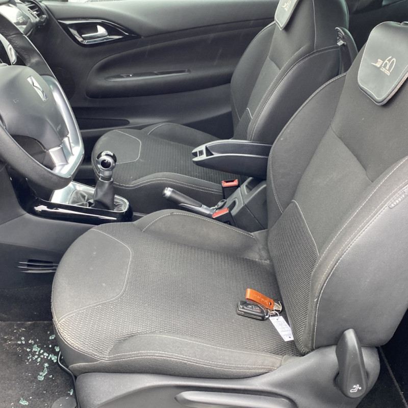 DS DS3 PHASE 2 1.2 VTI - 12V Photo n°10