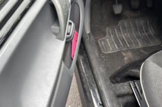 Pivot de moyeu avant gauche PEUGEOT 107