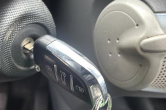 Pivot de moyeu avant gauche PEUGEOT 107