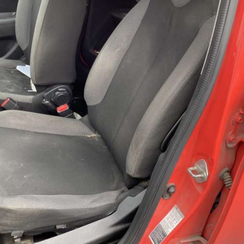 Reservoir essence CITROEN C1 2 Photo n°12