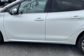 Face avant PEUGEOT 208 1