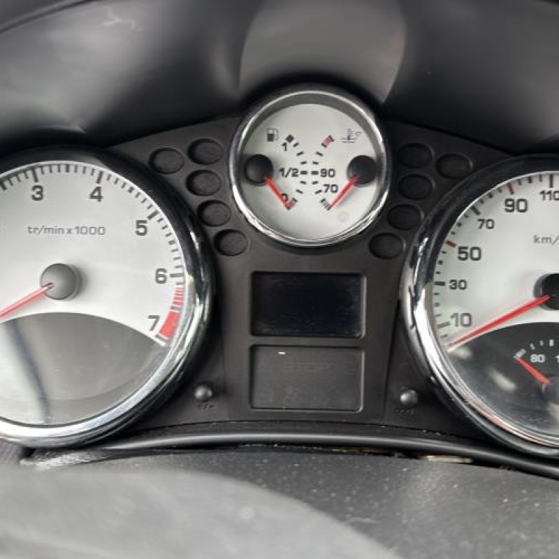 Leve vitre electrique arriere droit PEUGEOT 207 Photo n°19